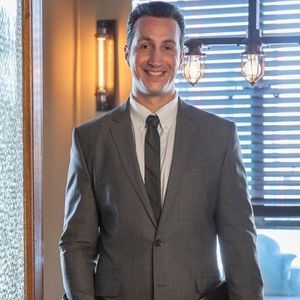 Meet your Posher, Dean